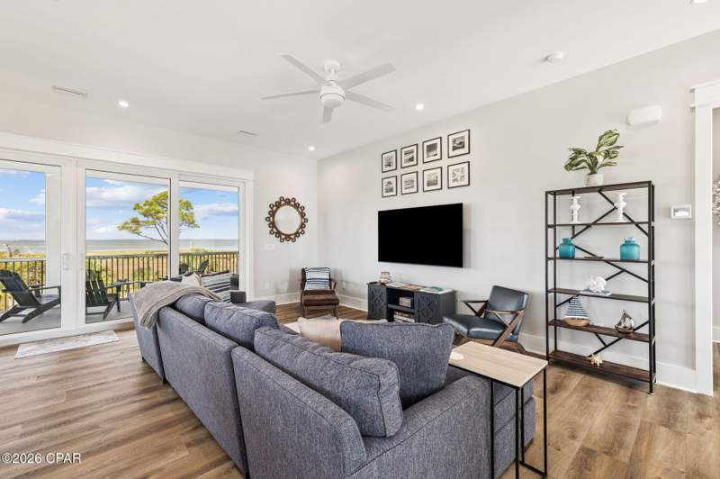 4 bedroom SingleFamilyResidence at 225 Park Point Circle, Park Point, Port St Joe — photo 4