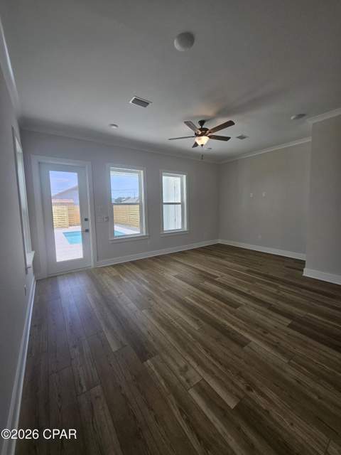 5233 Thomas Drive, Panama City Beach FL - photo 15 of 49