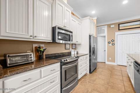 232 La Valencia Circle 1, Panama City Beach FL - photo 12 of 40