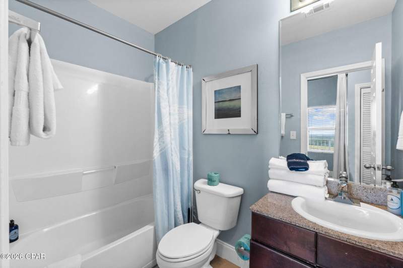 2 bedroom Condominium at 9860 S Thomas Drive 2111, Laketown Wharf Phase II, Panama City — photo 2