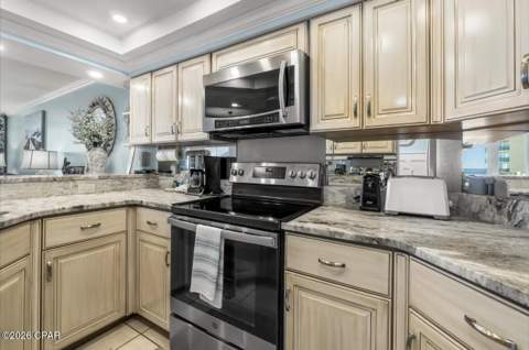 6505 Thomas Drive 512, Panama City FL - photo 9 of 69