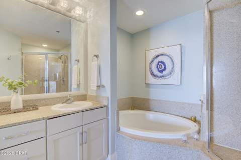 9860 S Thomas Drive 1027, Panama City Beach FL - photo 21 of 60
