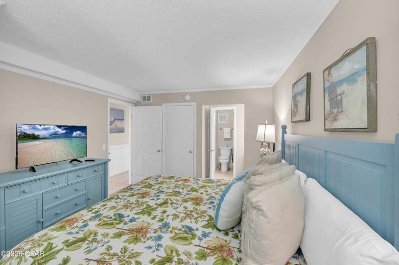 1 bedroom Condominium at 8743 Thomas Drive 418, The Summit, Panama City — photo 4