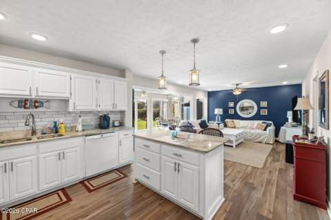 4725 Bay Point Road 154, Panama City FL - photo 9 of 36