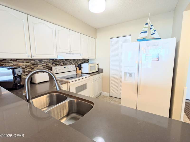 2 bedroom Condominium at 7205 Thomas Drive C305, Dunes Of Panama Phase III, Panama City Beach — photo 4