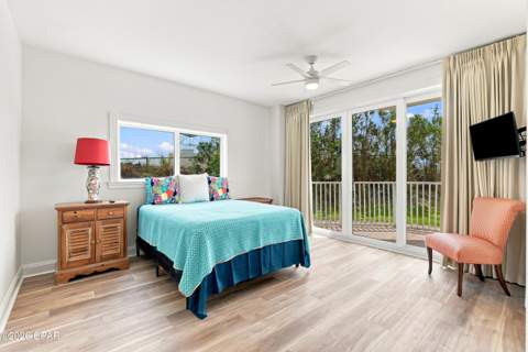 4421 Thomas Drive 101, Panama City FL - photo 17 of 52