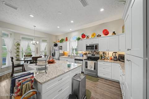 2601 Country Club Drive, Lynn Haven FL - photo 18 of 43