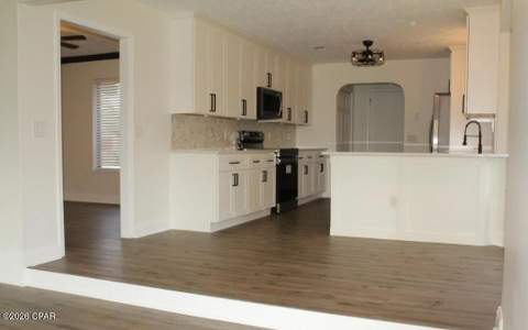 1706 Massachusetts Avenue, Lynn Haven FL - photo 6 of 23