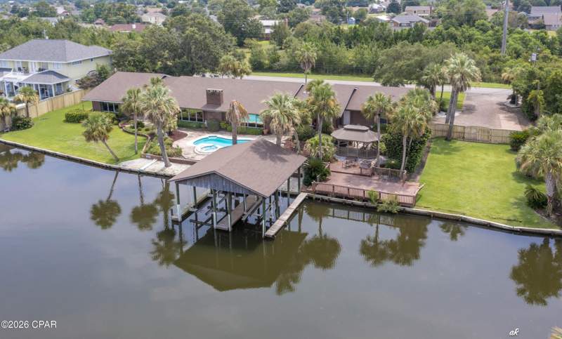 3 bedroom SingleFamilyResidence at 4605 Northshore Road, Baywood Shores Estates, Lynn Haven — photo 3
