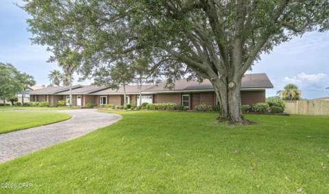 4605 Northshore Road, Lynn Haven FL - photo 7 of 26