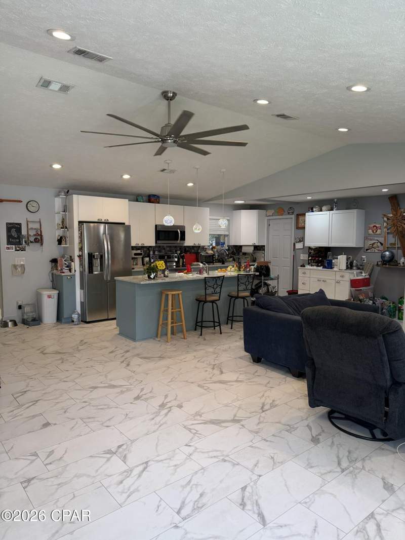 3 bedroom SingleFamilyResidence at 3919 Ereno Court, Venetian Villa, Panama City — photo 2