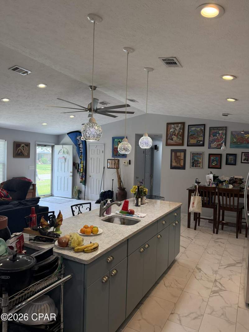 3 bedroom SingleFamilyResidence at 3919 Ereno Court, Venetian Villa, Panama City — photo 3