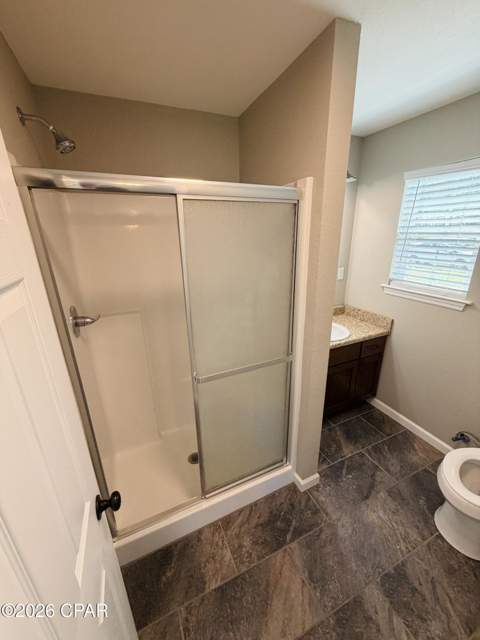 6601 Grande Oak Loop, Grand Ridge FL - photo 9 of 24