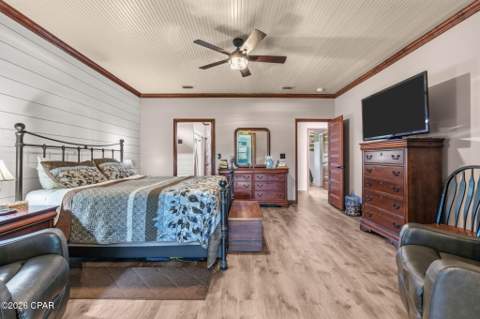 5133 Indian Bluff Drive, Youngstown FL - photo 9 of 85
