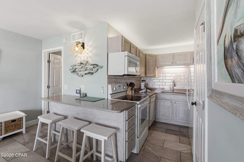 1 bedroom Condominium at 8743 Thomas Drive 423, The Summit, Panama City — photo 5