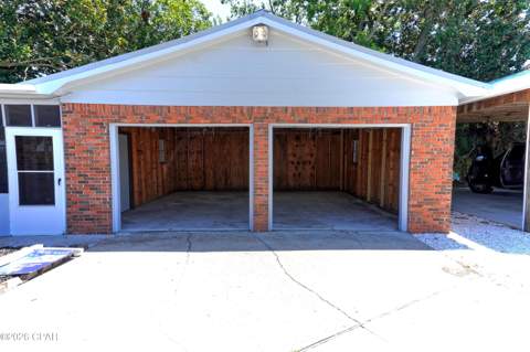 130 Heather Drive, Panama City Beach FL - photo 6 of 24