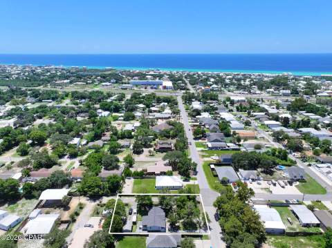 704 Gulf View Drive, Panama City Beach FL - photo 10 of 38