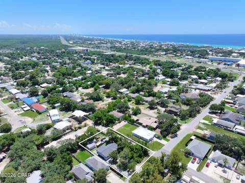 704 Gulf View Drive, Panama City Beach FL - photo 11 of 38