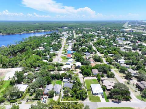 704 Gulf View Drive, Panama City Beach FL - photo 12 of 38