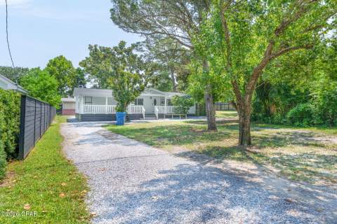 704 Gulf View Drive, Panama City Beach FL - photo 16 of 38