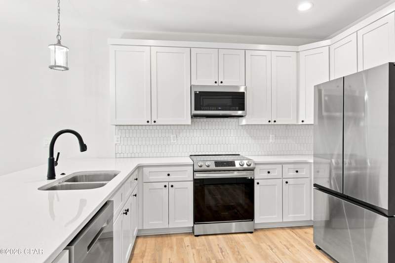 3 bedroom SingleFamilyResidence at 113 Heather Drive, Gulf Highlands, Panama City Beach — photo 2