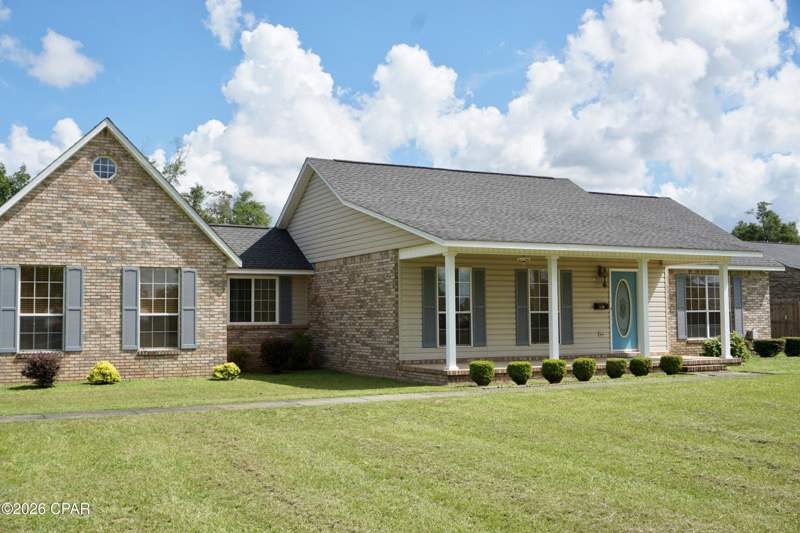 3 bedroom SingleFamilyResidence at 5158 Presidents Circle, Indian Springs, Marianna — photo 2