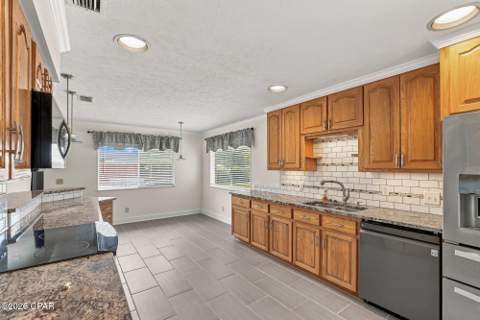 2306 Pretty Bayou Island Drive, Panama City FL - photo 14 of 63