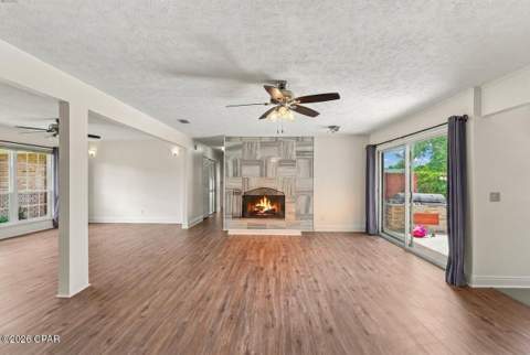 2306 Pretty Bayou Island Drive, Panama City FL - photo 7 of 63