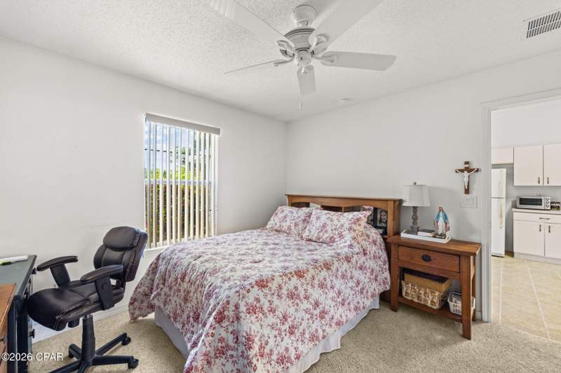 2 bedroom Attached at 3163 Meadow Street, Hammocks Phase IV, Lynn Haven — photo 4