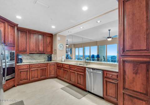 7115 Thomas Drive 1803, Panama City FL - photo 13 of 31