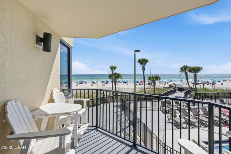 1 bedroom Condominium at 9850 S Thomas Drive 210E, Sunbird Condo, Panama City — photo 4