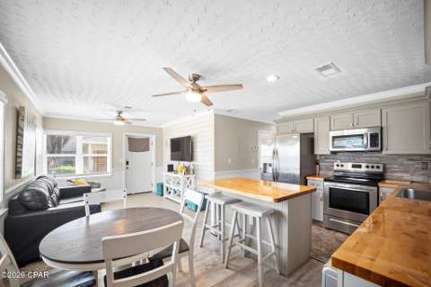 8419 Elizabeth Avenue, Panama City Beach FL - photo 7 of 37