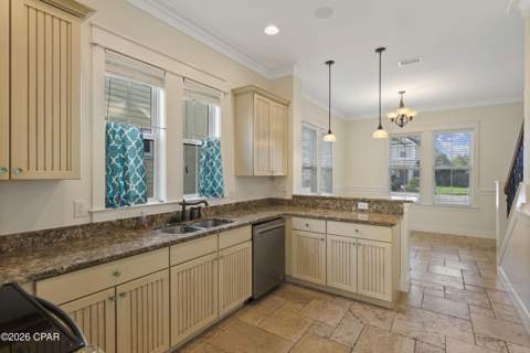 324 Madison Circle, Panama City Beach FL - photo 7 of 52