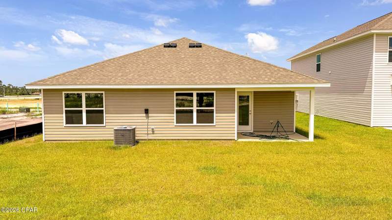 4 bedroom SingleFamilyResidence at 222 Reddy Creek Drive, Park Place Phase 1, Panama City — photo 4