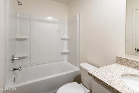 4130 Flint Avenue, Chipley FL - photo 10 of 29