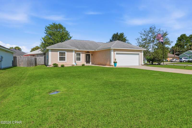 3 bedroom SingleFamilyResidence at 424 Hidden Island Drive, Hidden Pines Phase III, Panama City — photo 5