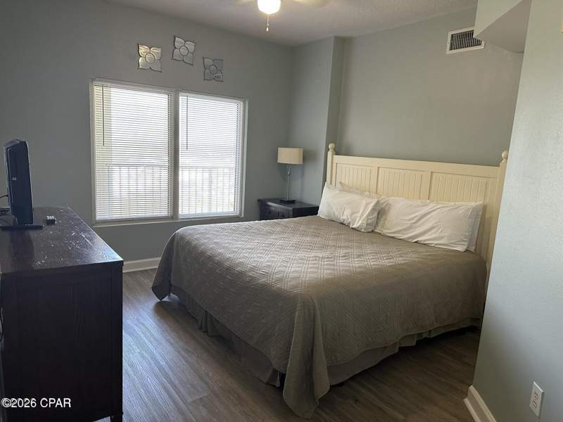 1 bedroom Condominium at 9900 S Thomas Drive 1610, Shores Of Panama Phase II, Panama City Beach — photo 5