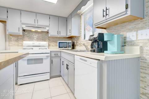 130 Bonnie Lane, Panama City Beach FL - photo 9 of 42