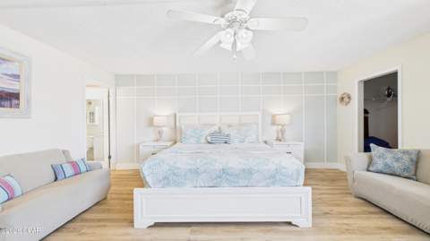 8815 Thomas Drive 806, Panama City Beach FL - photo 6 of 21