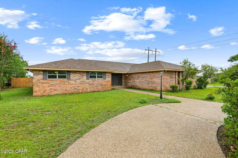 6 bedroom SingleFamilyResidence at 760 Rosemont Drive, Huntingdon Estates U-2, Panama City — photo 5