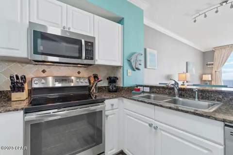 16819 Front Beach Road 1409, Panama City Beach FL - photo 13 of 37