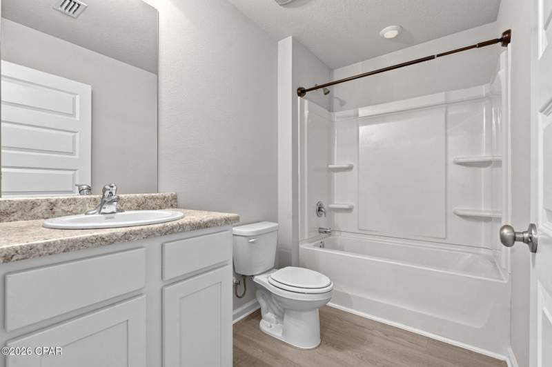4 bedroom SingleFamilyResidence at 4953 Conner Lane, Liberty, Panama City — photo 5