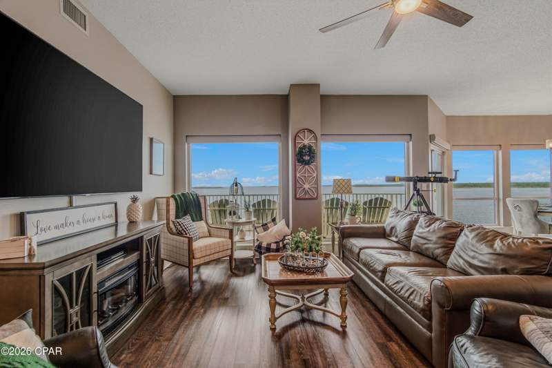 2 bedroom Condominium at 1600 Marina Bay Drive 606, Marina Bay Condo, Southport — photo 3