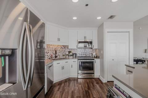 1600 Marina Bay Drive 606, Southport FL - photo 9 of 50