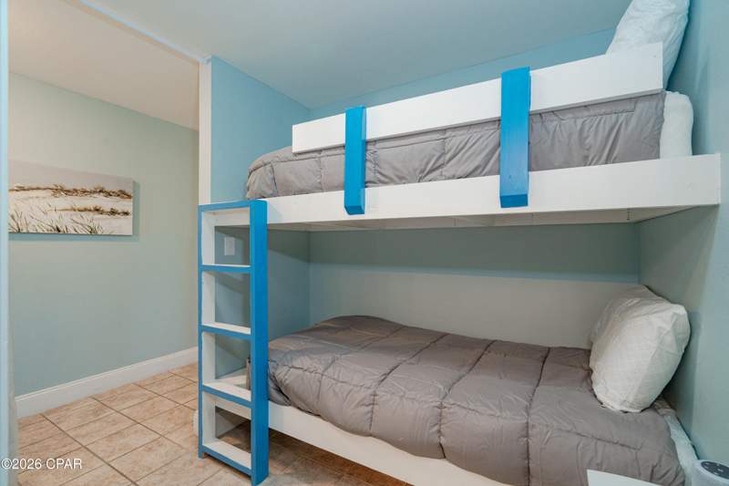 1 bedroom Condominium at 9860 S Thomas Drive 119, Laketown Wharf, Panama City — photo 5