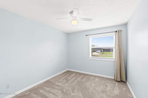136 Derby Woods Drive, Lynn Haven FL - photo 15 of 27