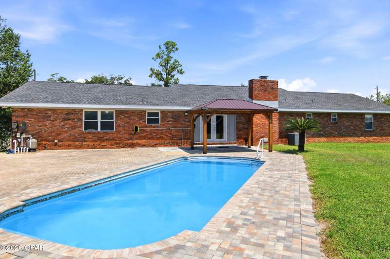 4 bedroom SingleFamilyResidence at 637 Baywood Drive, Baywood Shores Est Unit 2, Lynn Haven — photo 3
