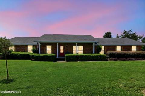 637 Baywood Drive, Lynn Haven FL - photo 6 of 45