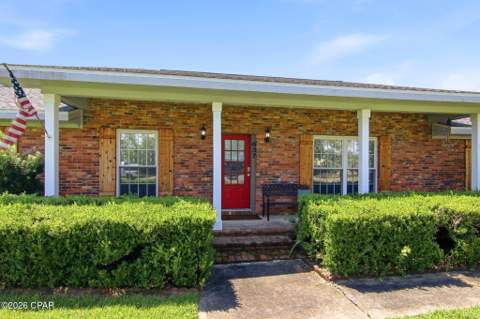 637 Baywood Drive, Lynn Haven FL - photo 9 of 45