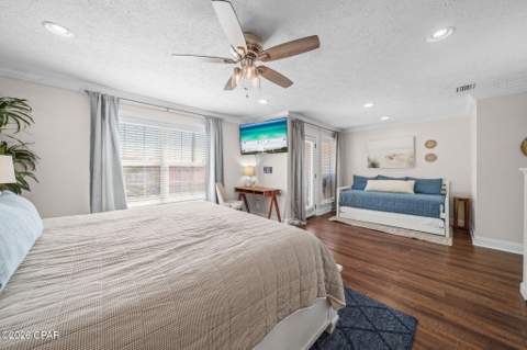 7818 Thomas Drive, Panama City FL - photo 23 of 48